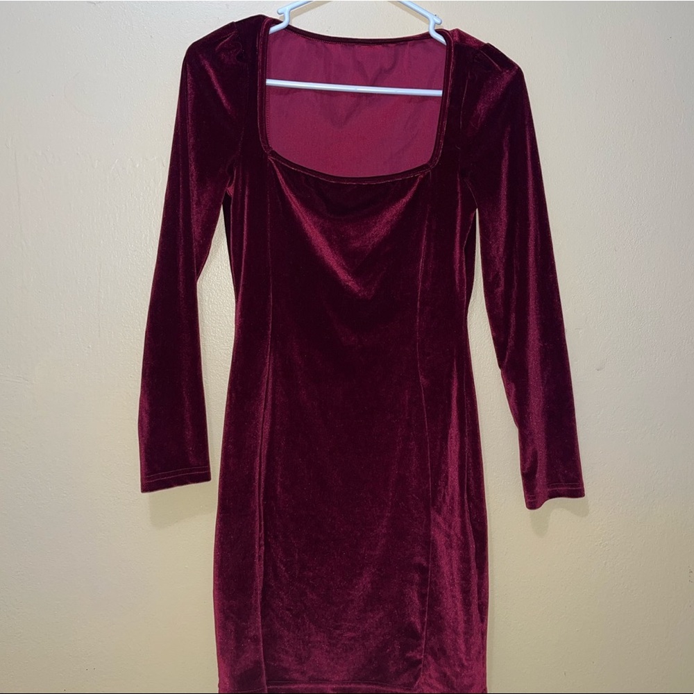 RED VELVET BODY CON DRESS